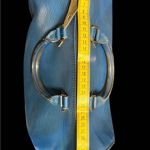 Louis Vuitton Blue Epi Speedy 33cm w/COA (A207) - Picture 17 of 17